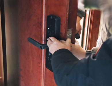山城24小时上门开锁公司